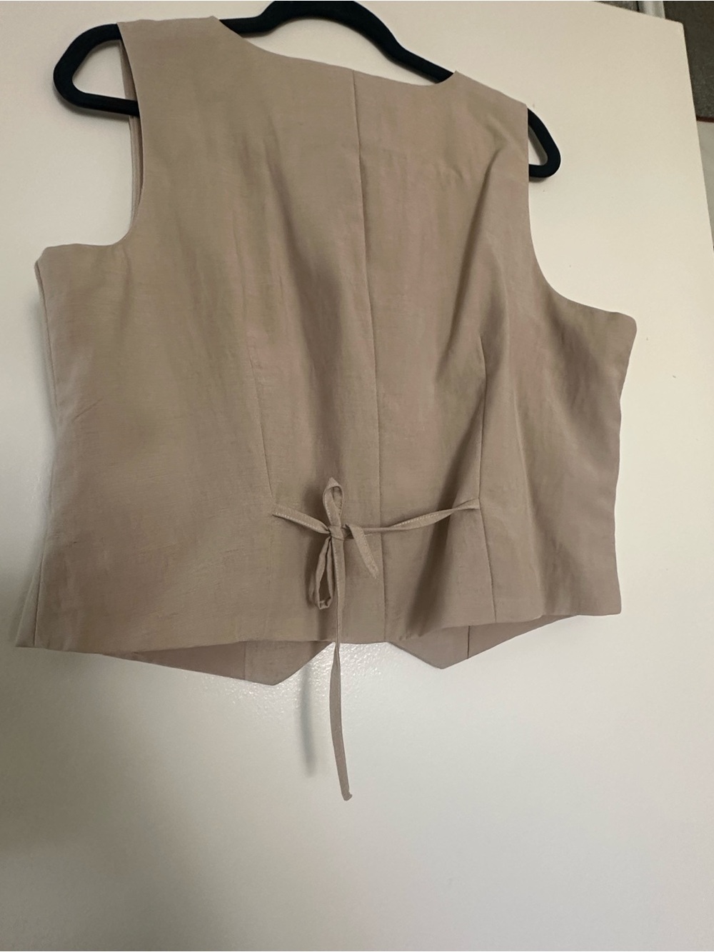 Joie Linen Blend Tailored Button Front Vest Beige Sleeveless Size L NWT - Picture 3 of 8